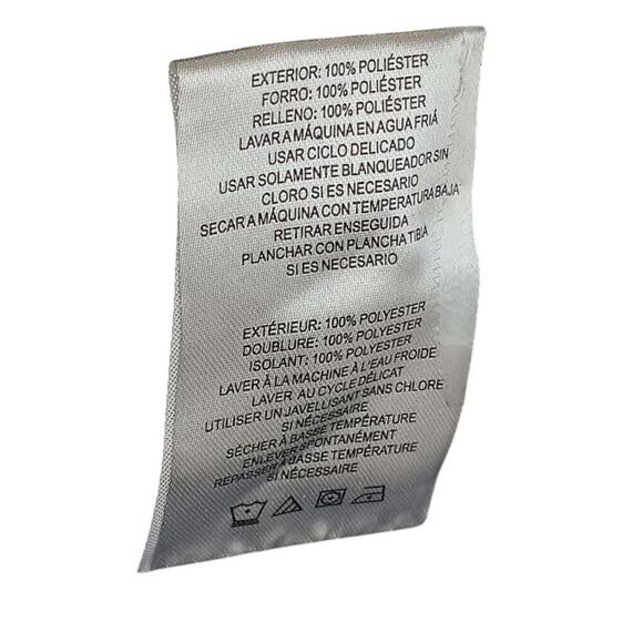 Marc Ecko Cut & Sew Black Quilted Puffer Vest Men’s Small S Zip Up Logo Pockets - Picture 16 of 16